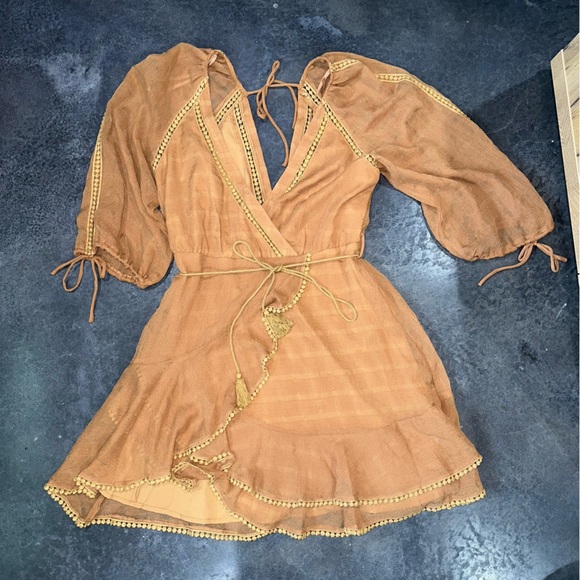 Selfie Leslie Wilde balloon sleeve crochet dress brown tan sundress dress - Picture 4 of 13